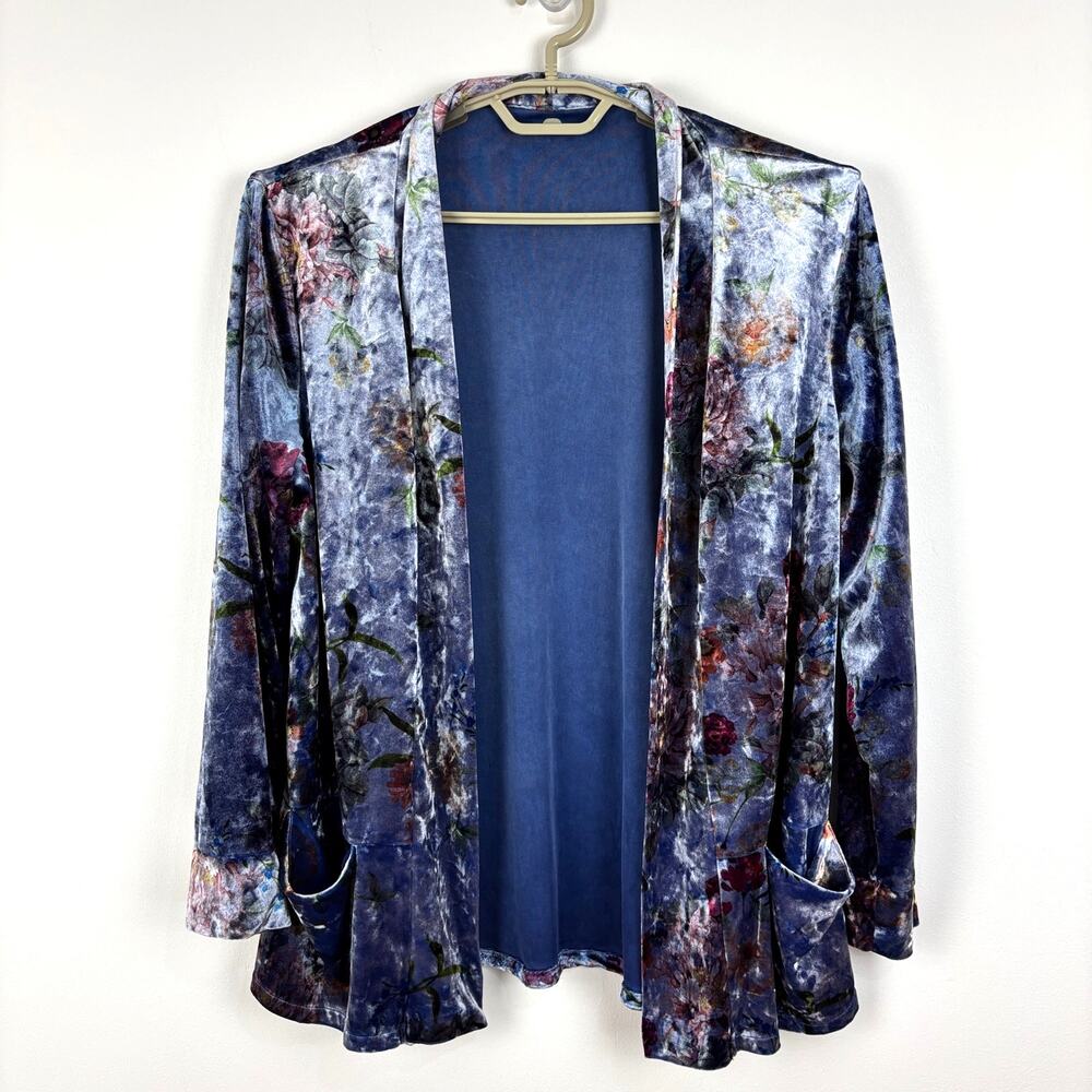 XCVI Blue Floral Jacket Crushed Velvet Medium slouchy relaxed pockets